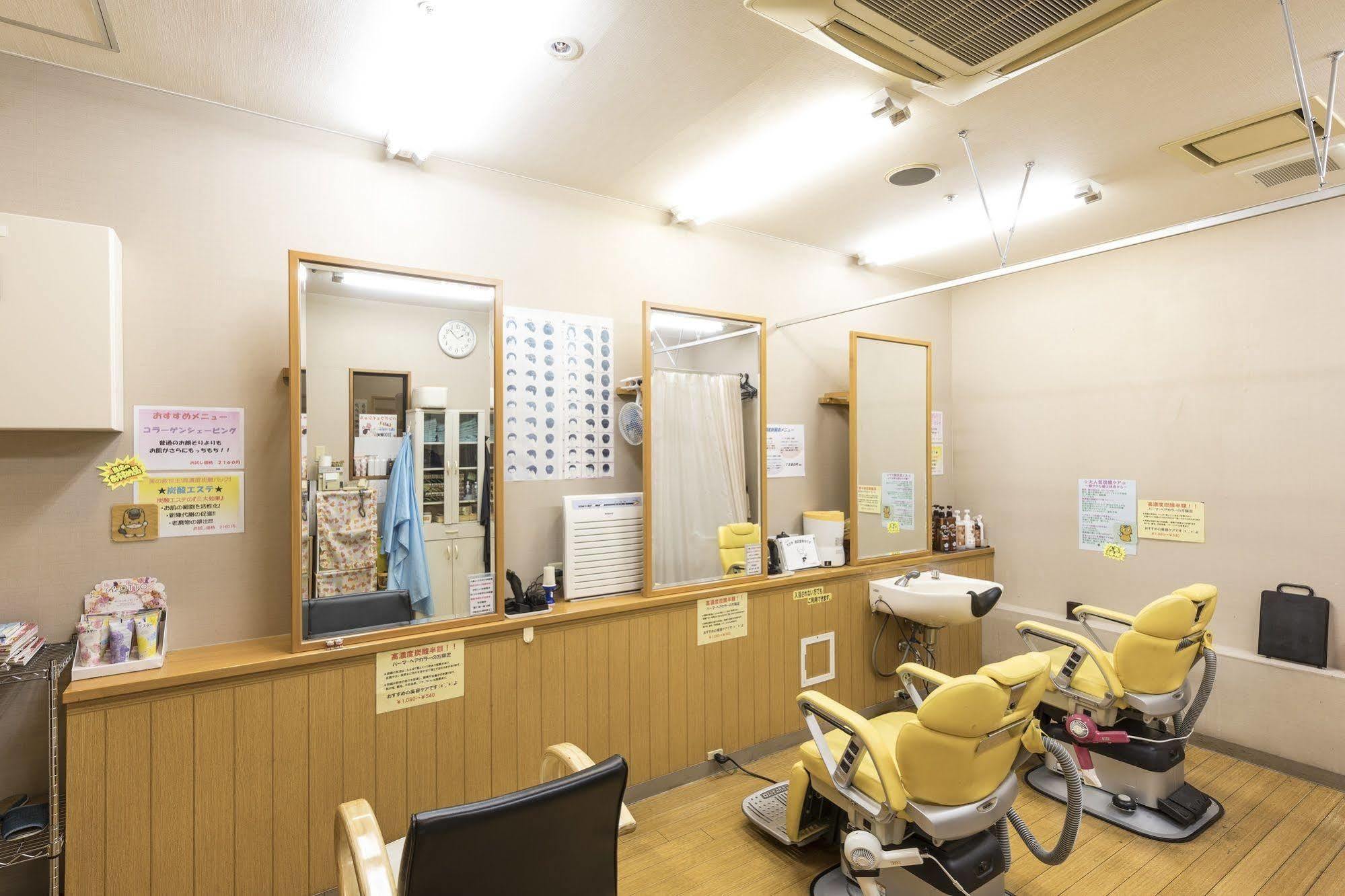 Route Inn Grantia Hanyu Spa Resort Экстерьер фото