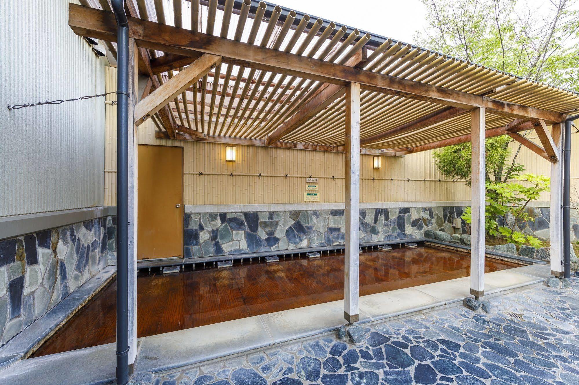 Route Inn Grantia Hanyu Spa Resort Экстерьер фото